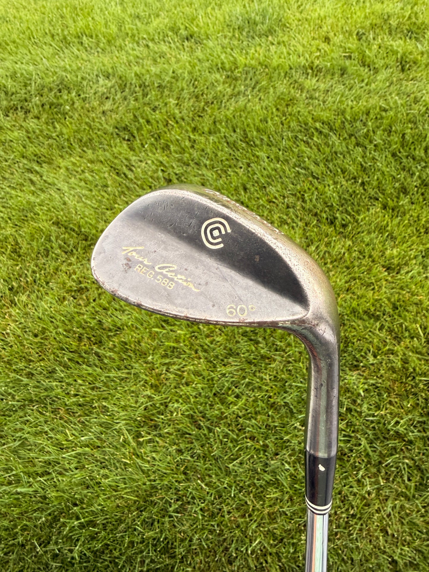 588 Black Melonite Wedge