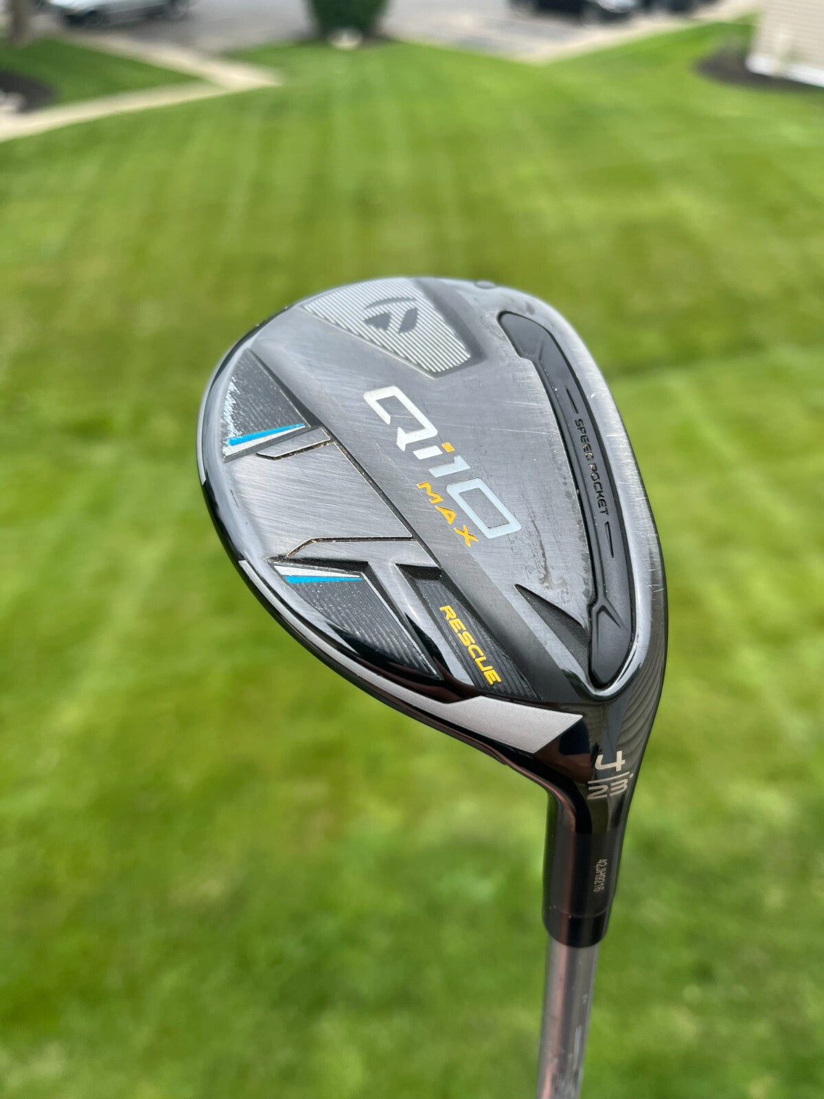 Qi10 MAX Hybrid