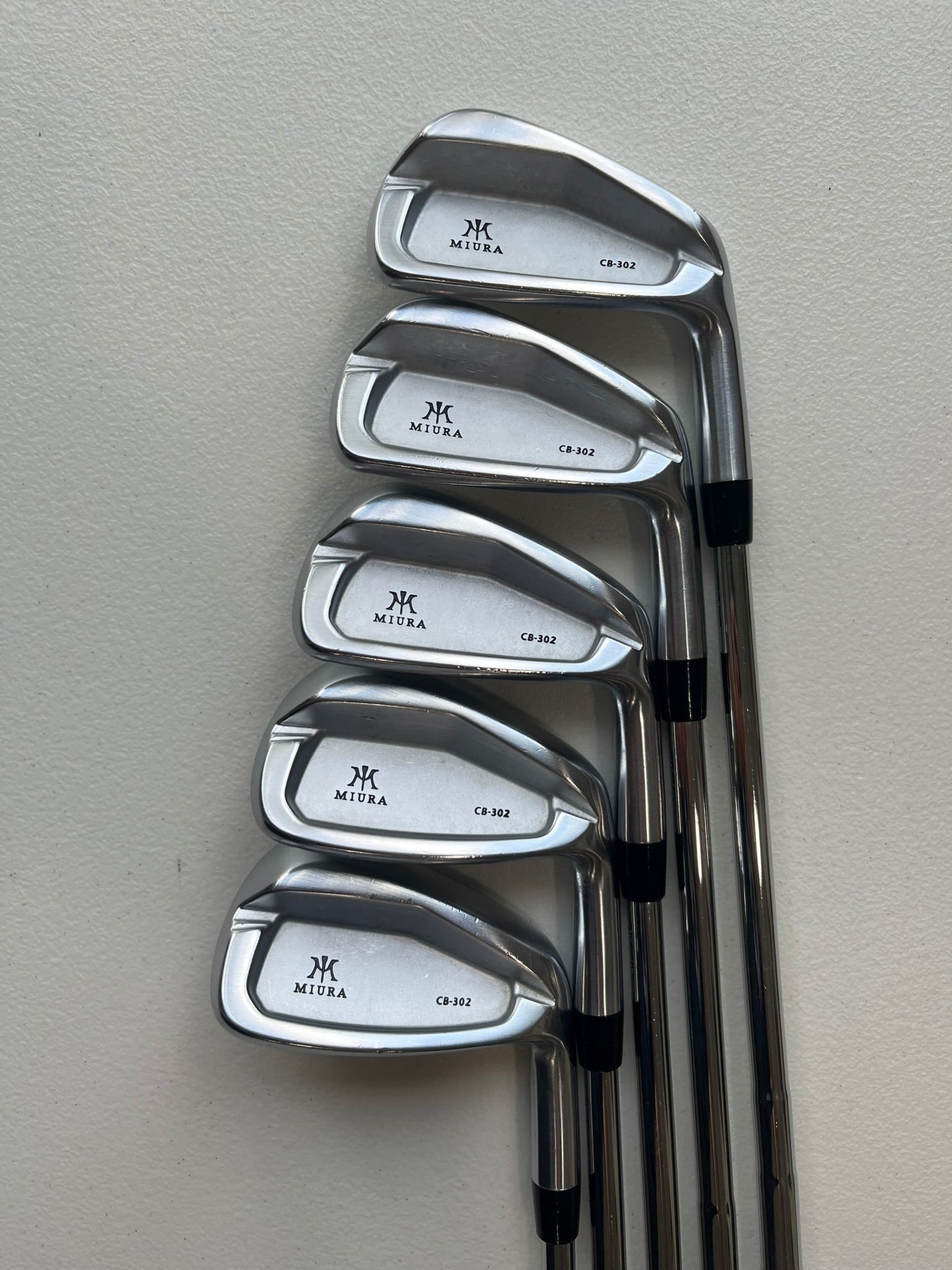 CB-302 Iron Set