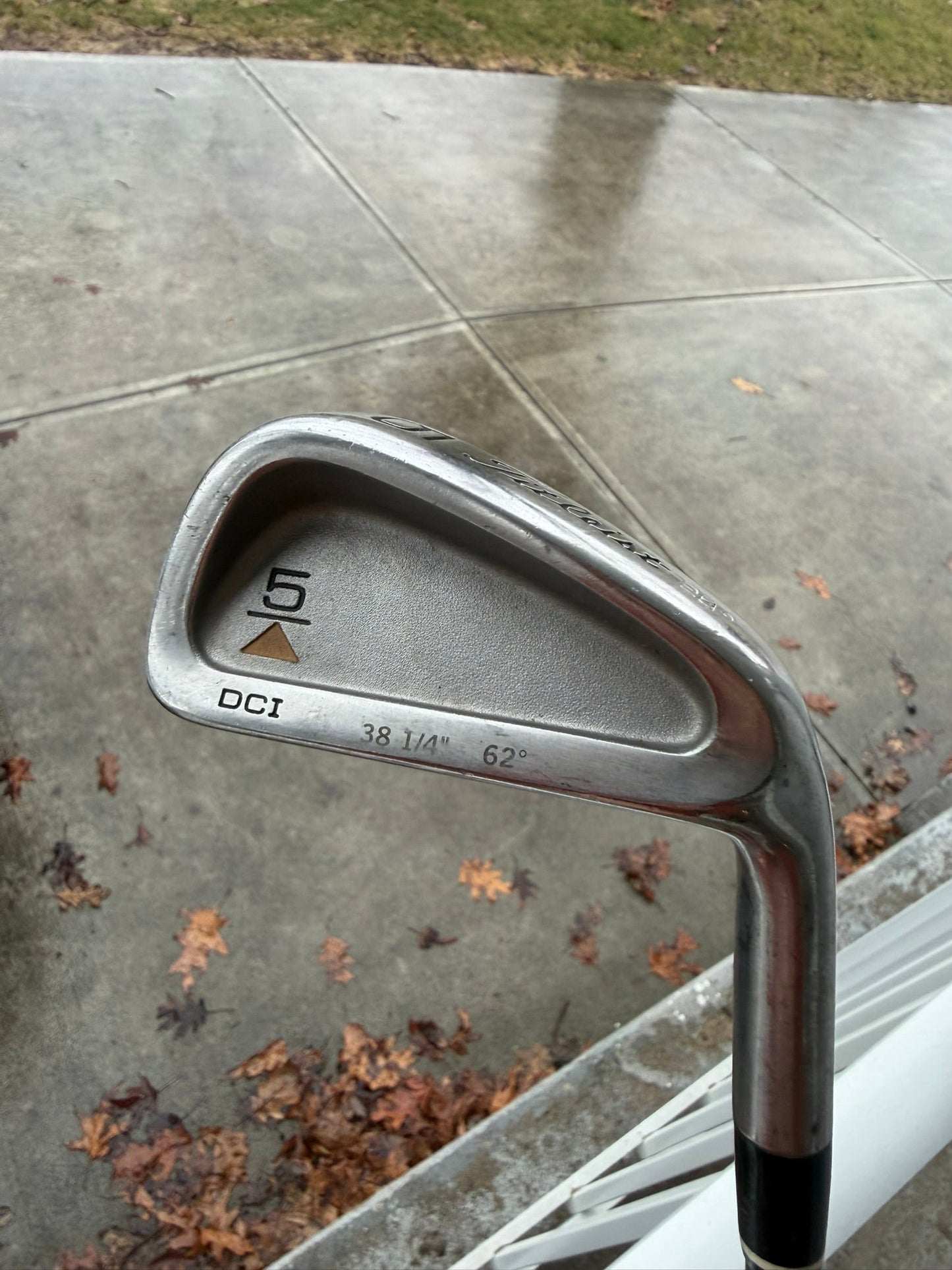 DCI Gold Individual Iron